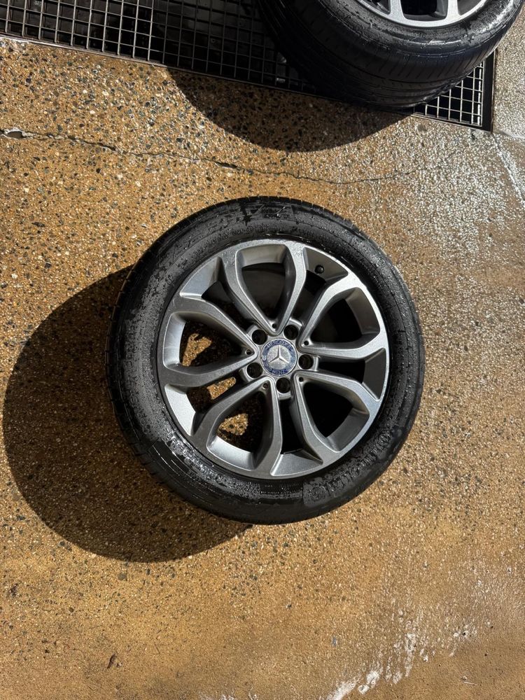 Rodas mercedes 17” Pneus continental