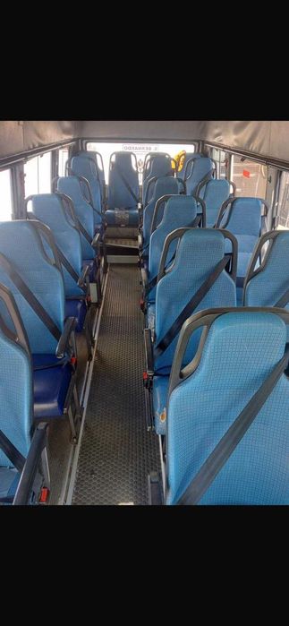 Mini bus iveco 20 lugares
