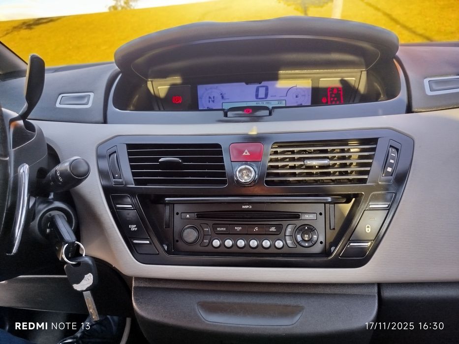 Citroen Picasso 1.6HDI 7 lugares versão exclusive