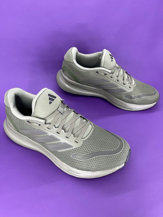 Кросівки 43.5р.27,5см. Adidas Runfalcon 5