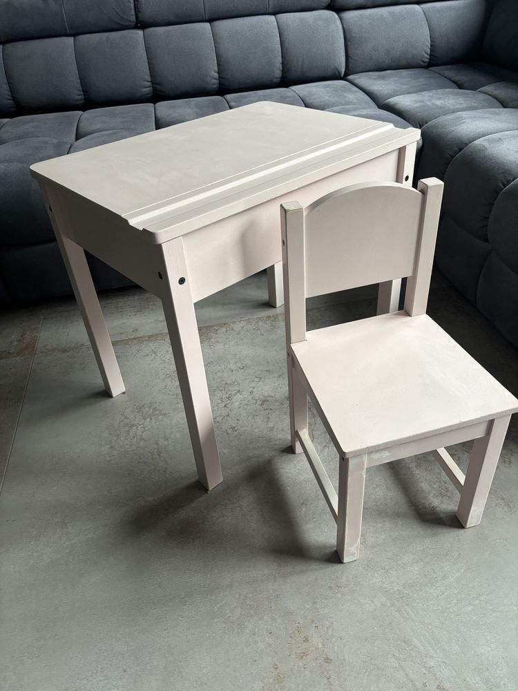 Biurko stolik krzeslo dla dziecka z drewna Ikea Sundvik