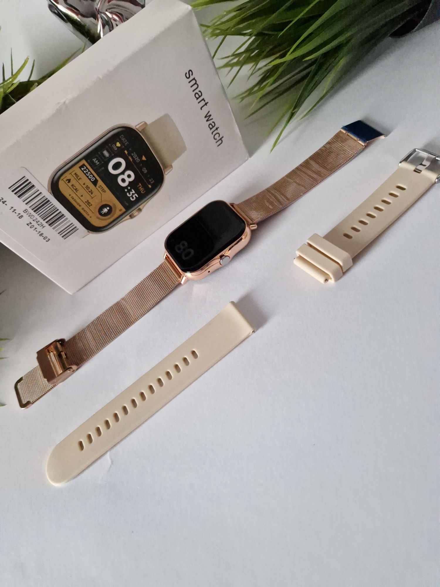 Smartwatch złoty  2 paski, nowy komplet