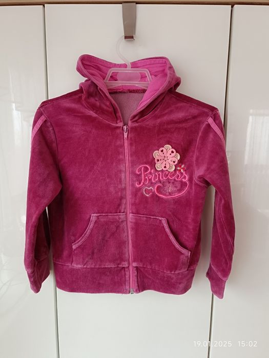 Welurowa bluza z kapturem r 110 dla dziewczynki