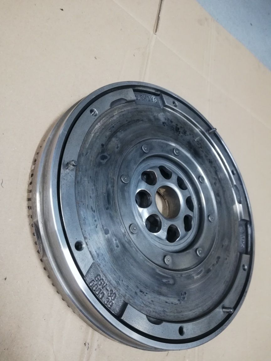 Koło zamachowe dwumasowe 2.0 tdci Ford Focus mk2 i C-max Kuga Mondeo
