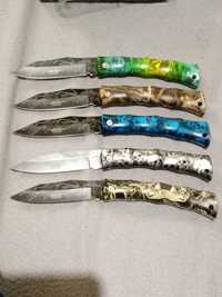 Navalhas canivetes facas de varios modelos.