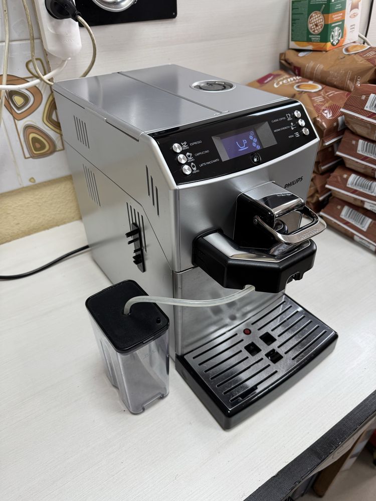 кавоварка зернова Saeco Philips Minuto cappuchino подарунок