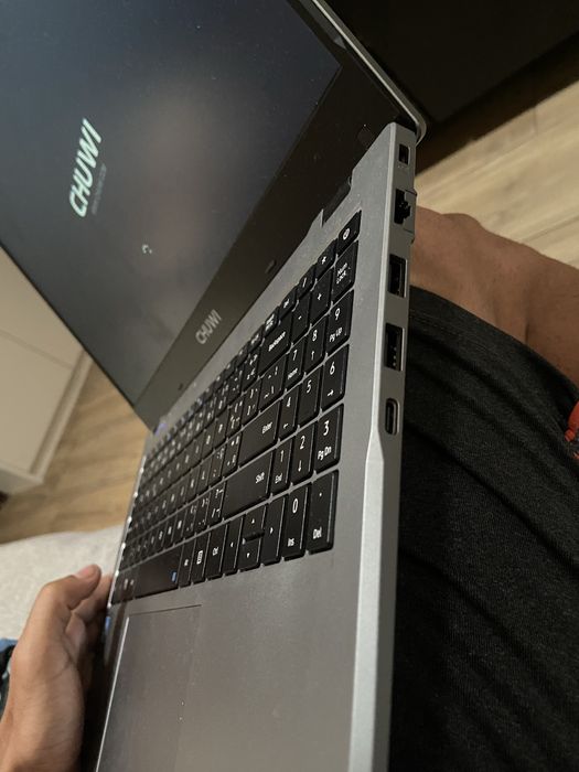 Portatio  Chuwi Herobook Plus - Com Garantia