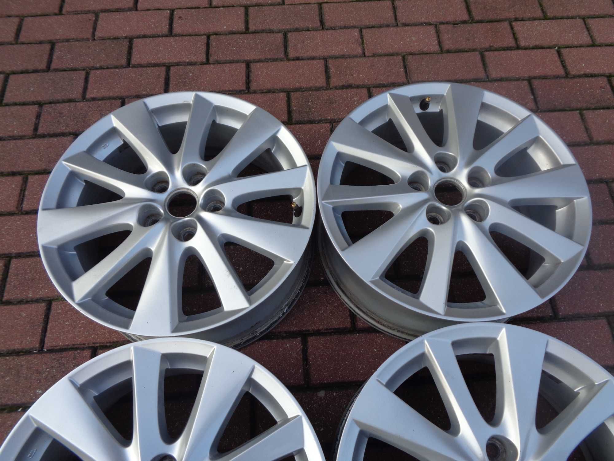 Alufelgi 17 Kia Hyundai I30 I40 IX35 Mazda Mitsubishi 5x114 sr 67,1mm