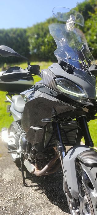 BMW F900XR 2022 - vários extras