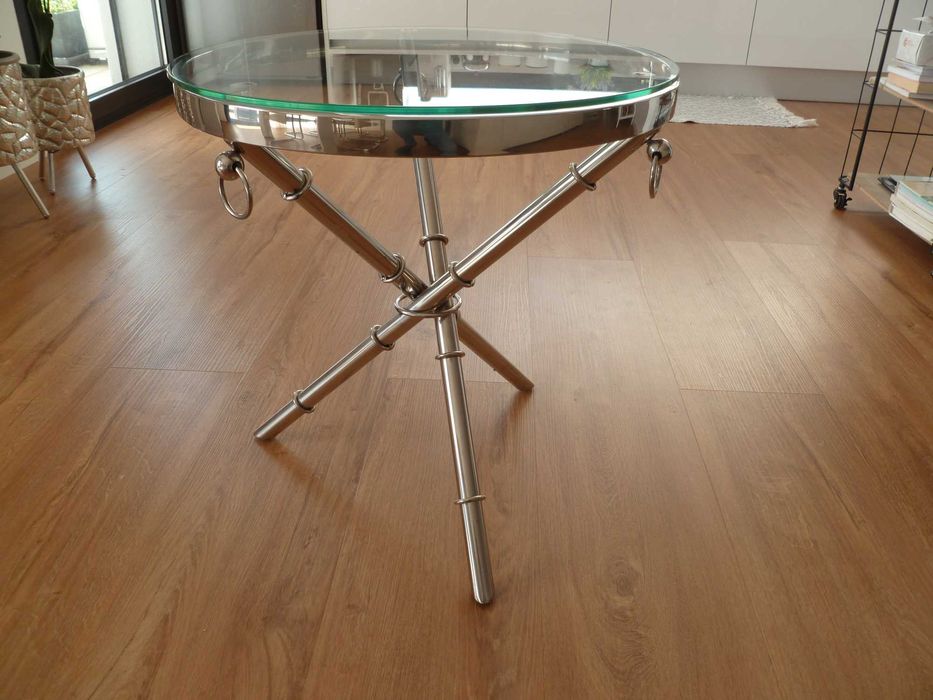 Mesa de centro em vidro