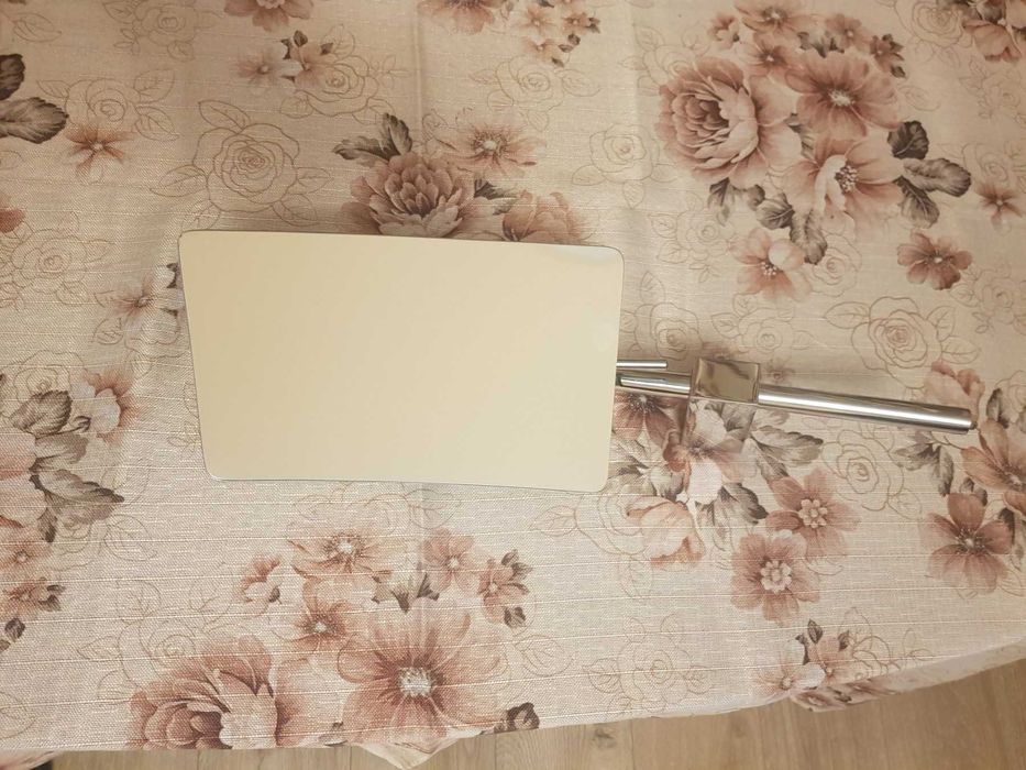 Дзеркало для мейкапу (Makeup mirror)