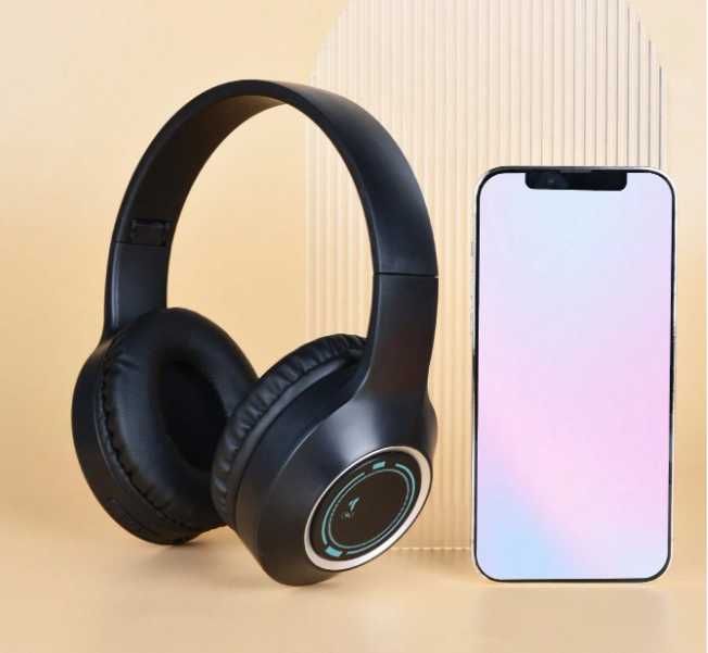 Беспроводные накладные наушники  М3 Bluetooth V5.0 MP3 Black c RGB