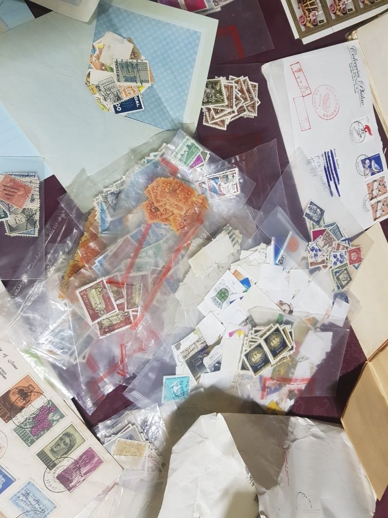 Varios selos de coleção