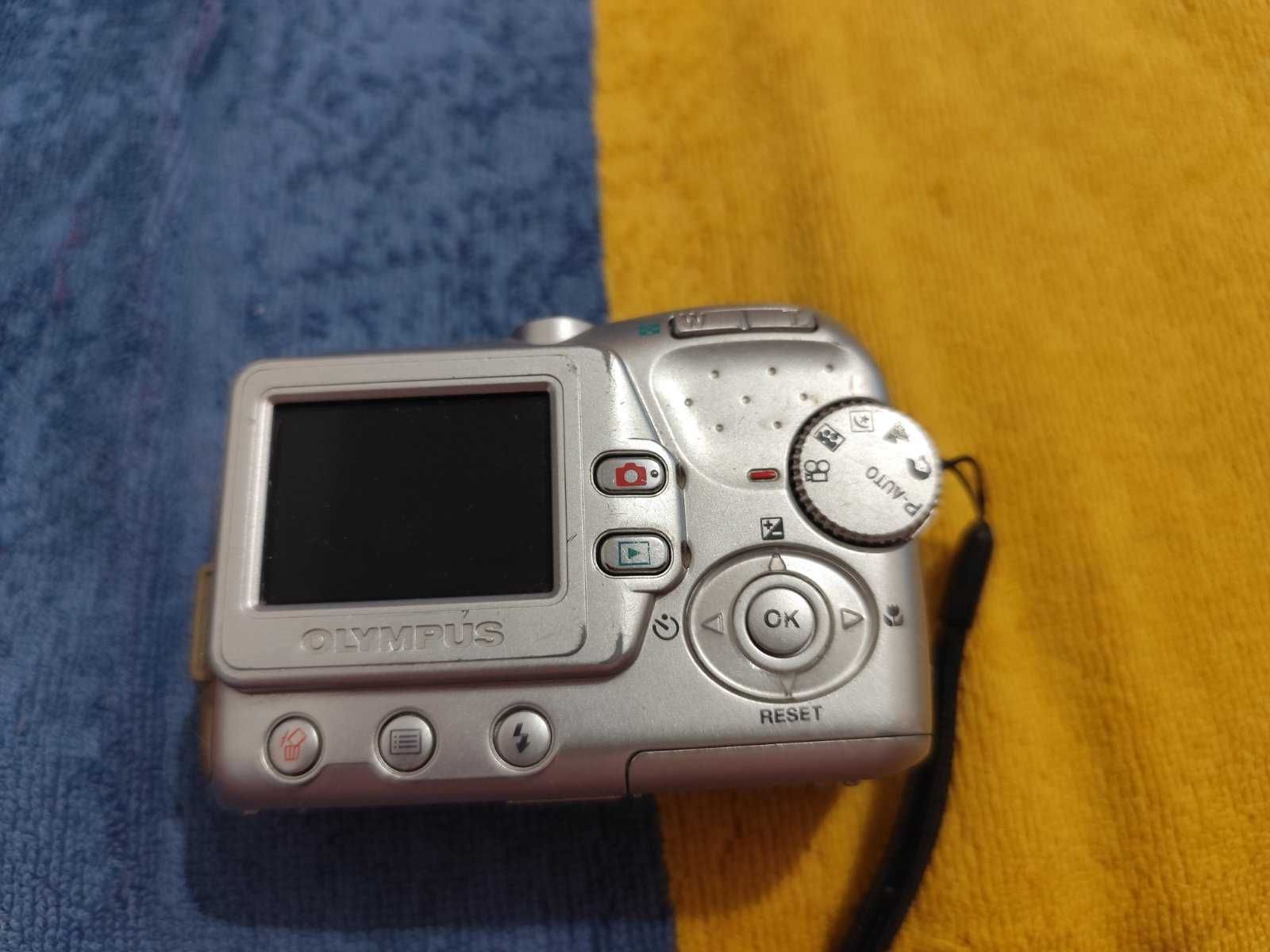 фотоаппарат Олимпус FE-100 Olympus