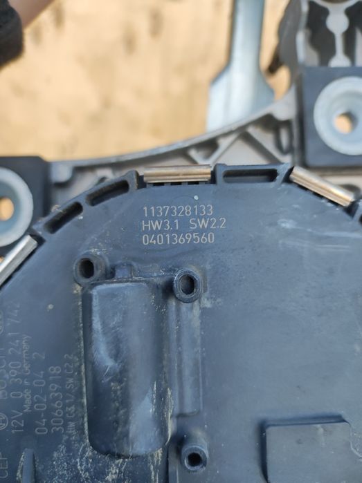 Mechanizm wycieraczek przód Volvo V50 S40ll C30