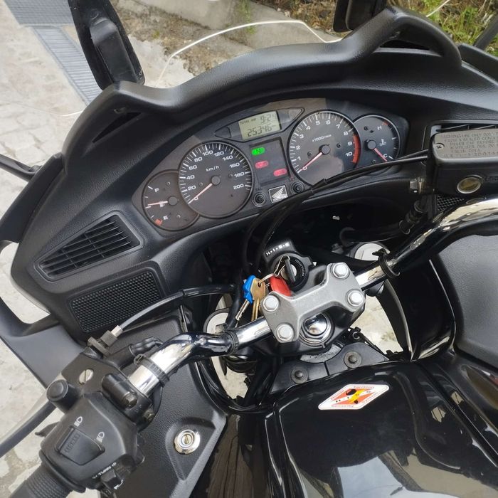 Mota Honda Deauville