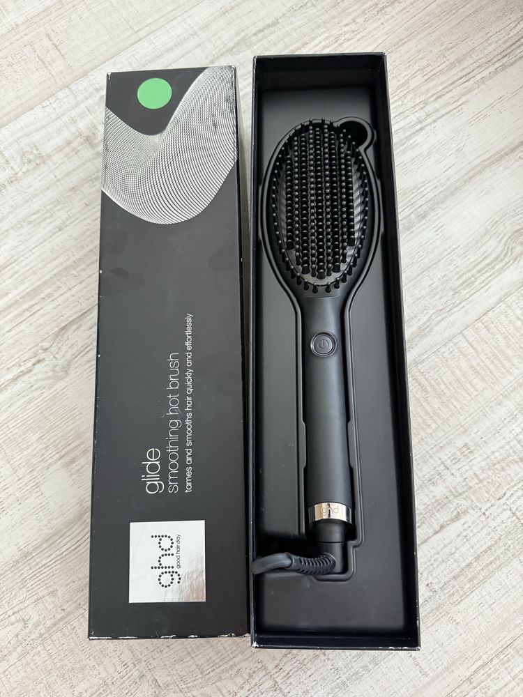 Гаряча щітка ghd Glide