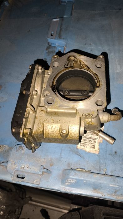 Honda Civic VIII UFO przepustnica 1.8 r18a2