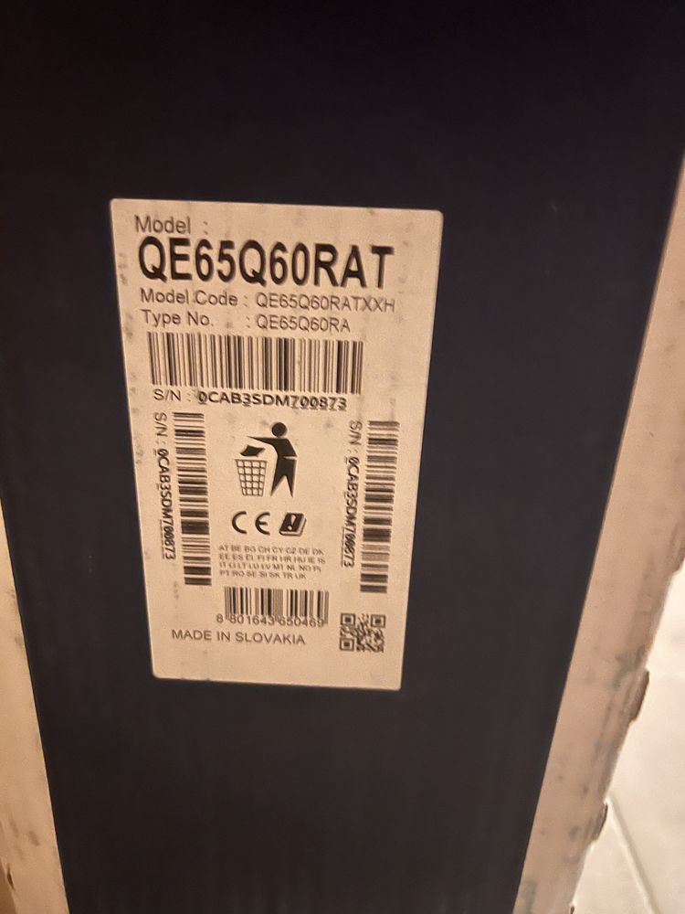 Телевізор Samsung QE65Q60RAT під ремонт/ на запчастини