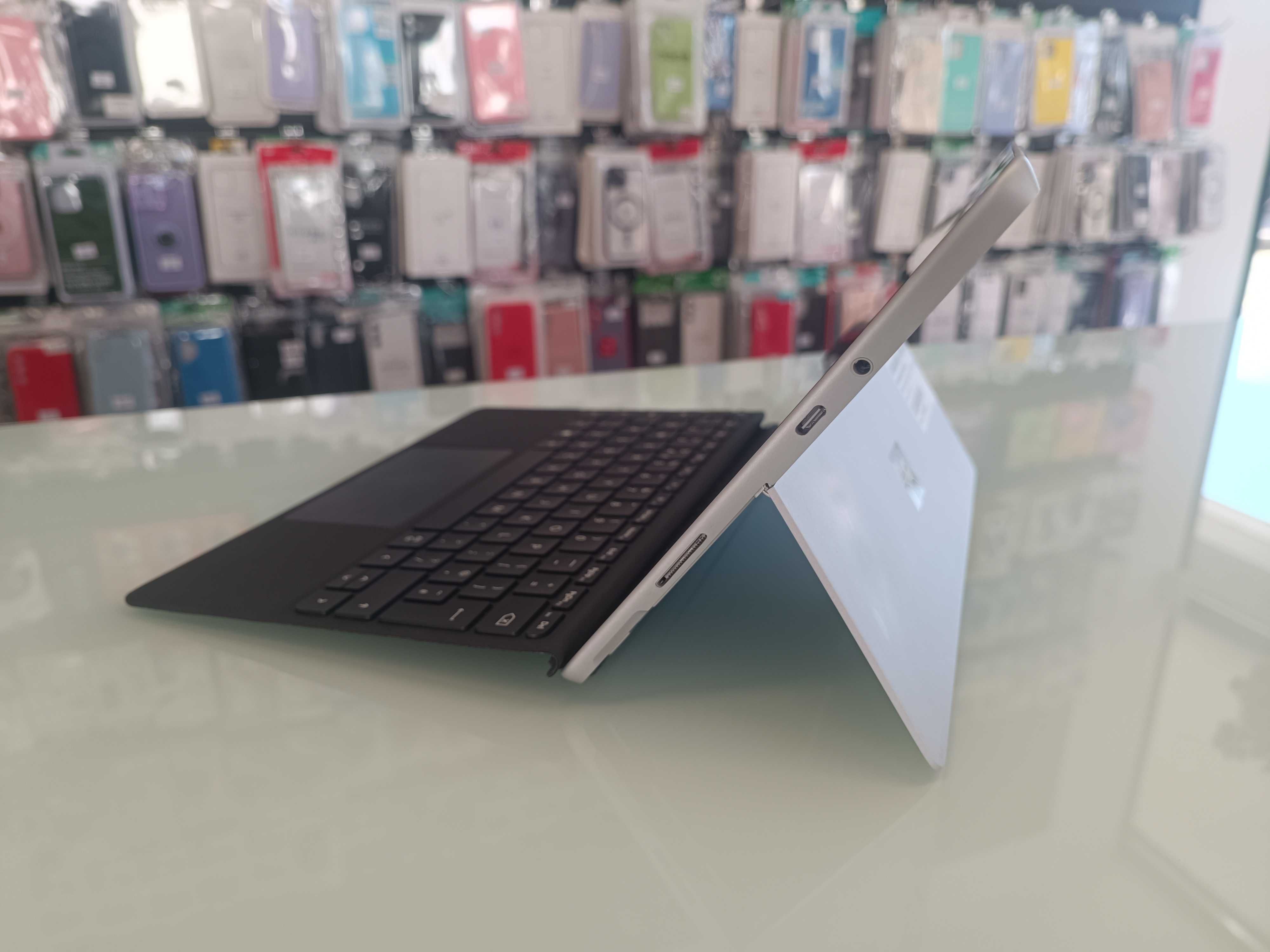 Microsoft Surface Go 2 (2 anos garantia)