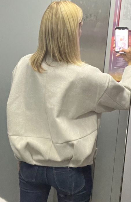 Бомбер ZARA S Палльто Зара пальто на замку куртка демісезонна