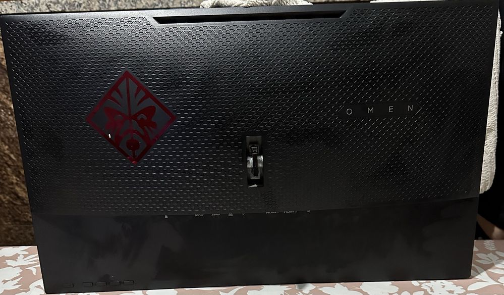 Setup Completo (PC, Monitor, Mesa e Perifericos)