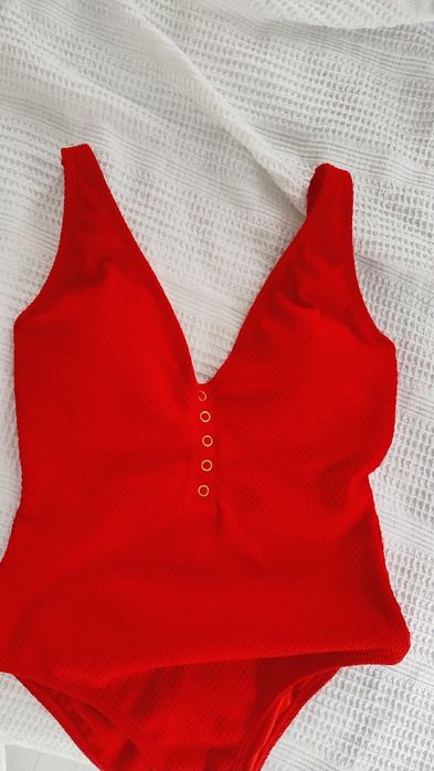 Купальник жіночий,  суцільний