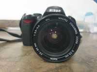 Máquina Nikon D40