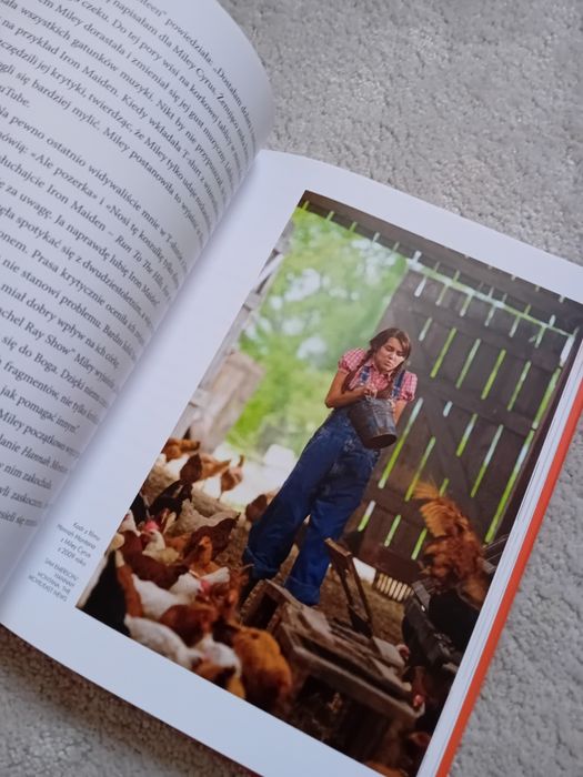 Książka Jazda na Maksa Biografia Miley Cyrus Sarah