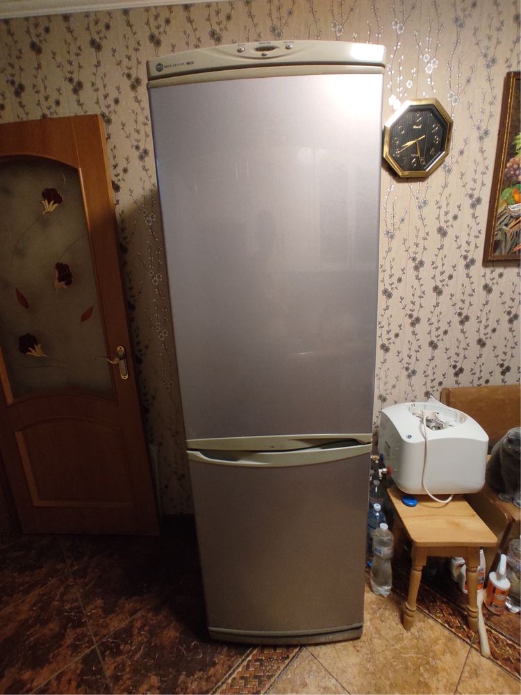 Холодильник LG  GR-N380SQF