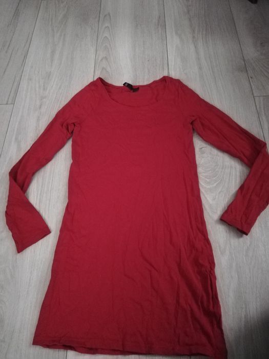 Sukienka w rozmiarze 36