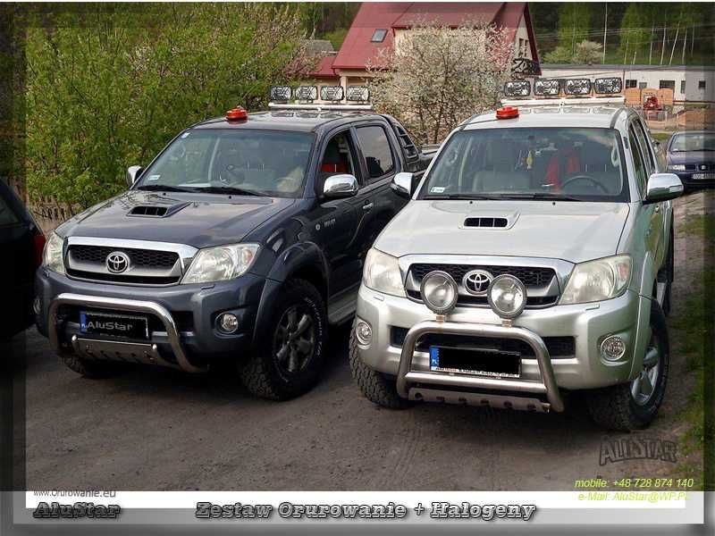 Toyota HILUX Podesty Orurowanie