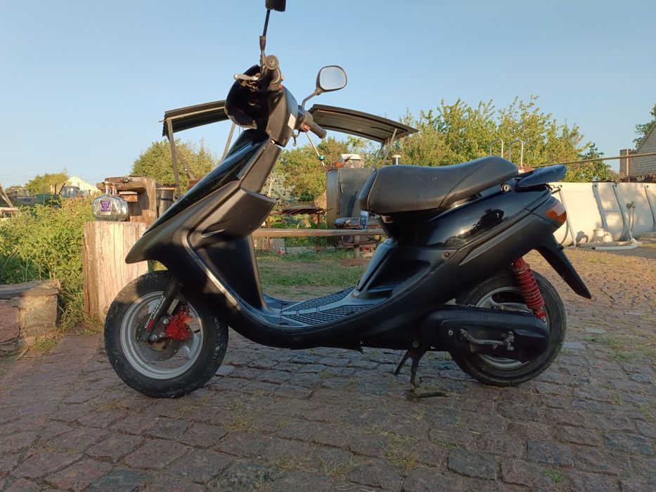 Продам скутер jamaha jog