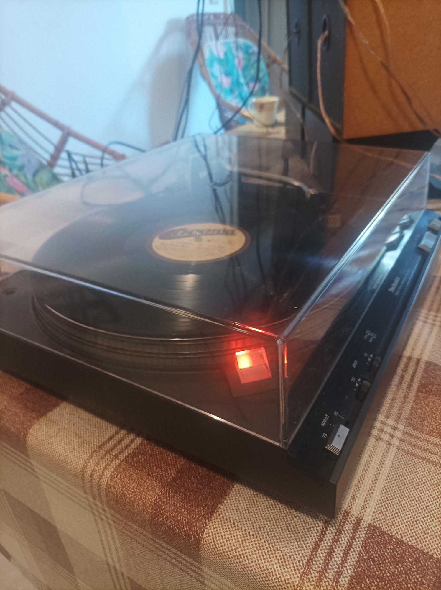 Gramofon Technics SL-3210 Japan super audiofilski