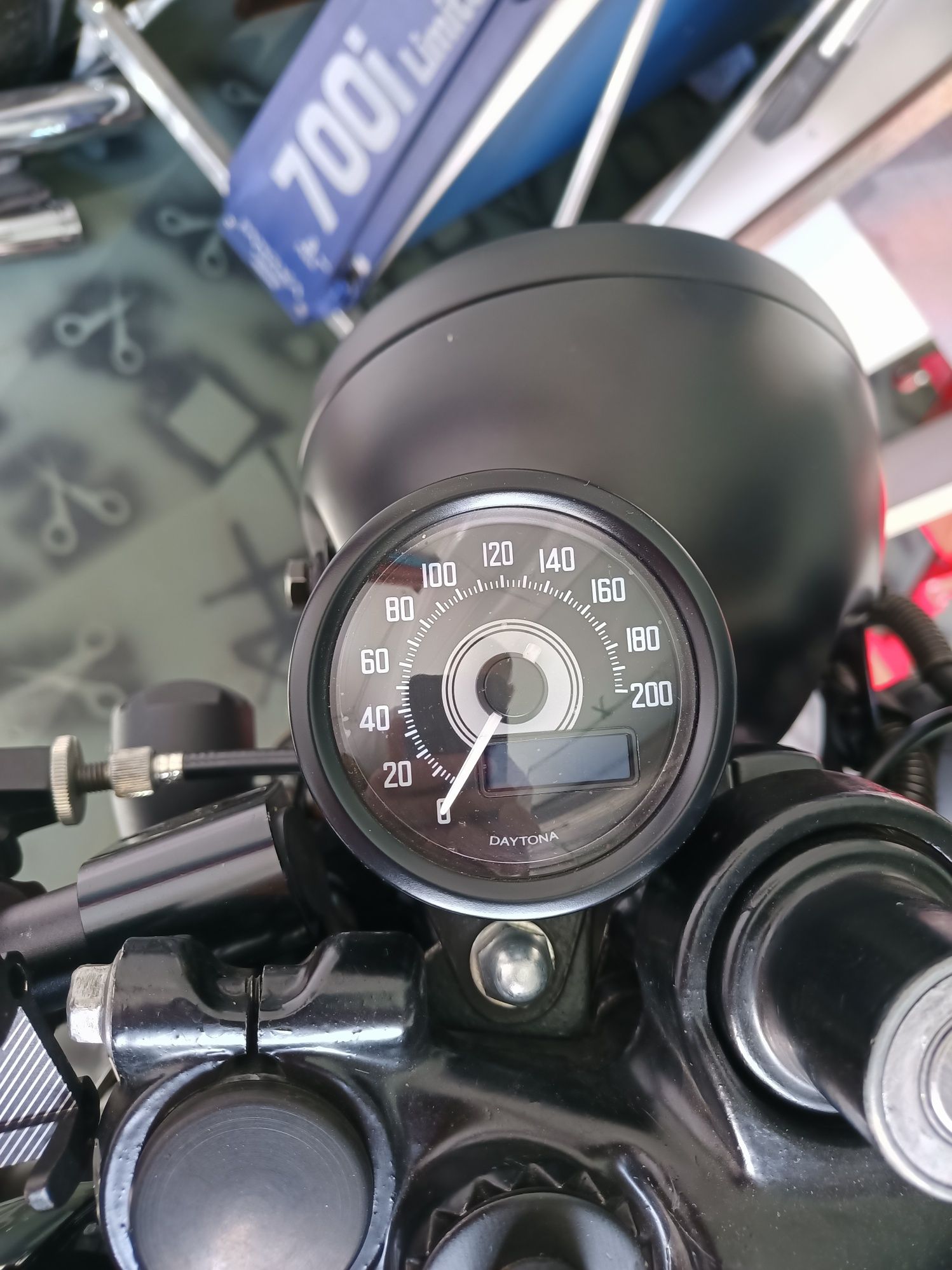 Cafe race motocykl Yamaha xj900f 90r