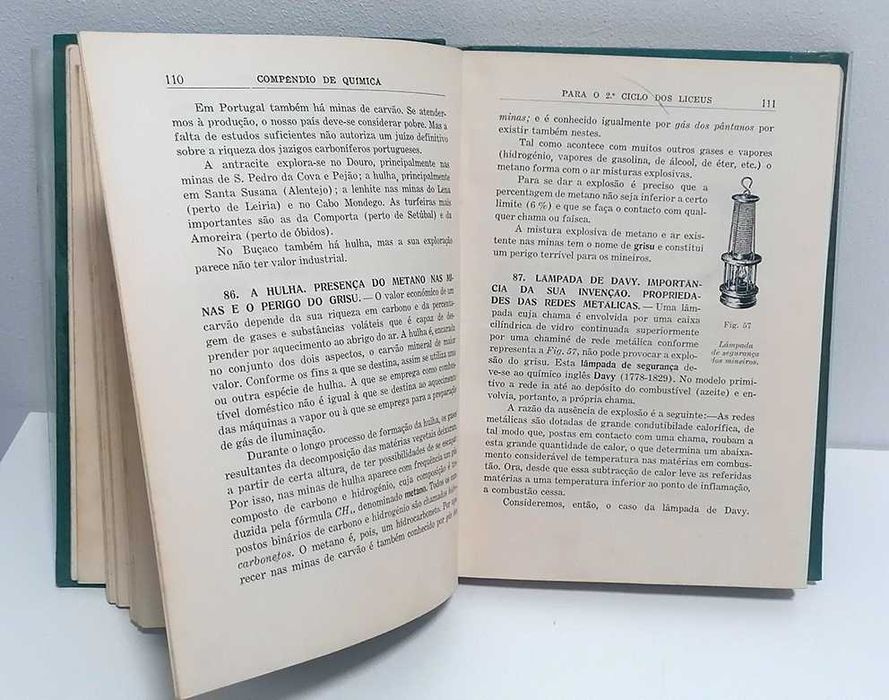 Compêndio de Química, de José A. Teixeira