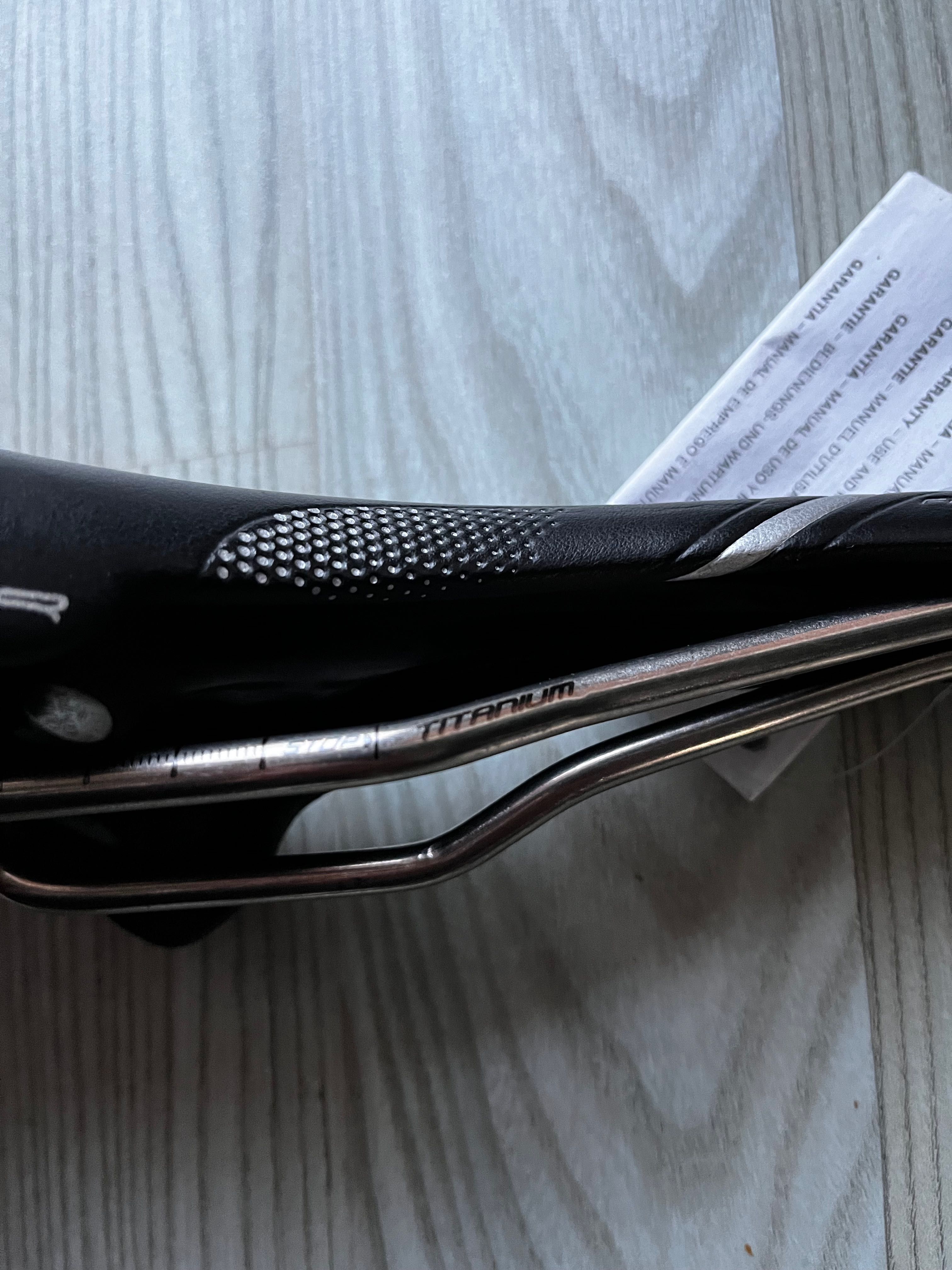 Siodełko siodło Selle Italia SLR Ti S1 Titanium Friction Free