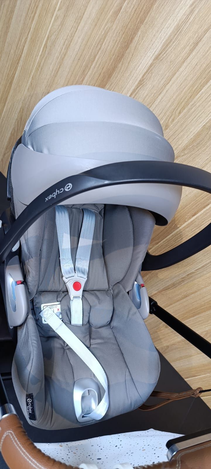 Cybex Priam wózek 2w1 lub 3w1 z rozkładanym fotelikiem i akcesoriami