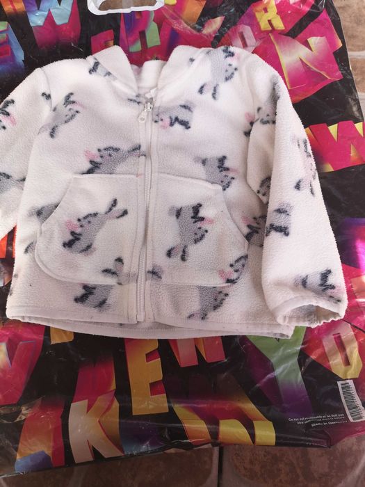 Sprzedam duża paczkę ubrań dla dziewczynki rozm. 80