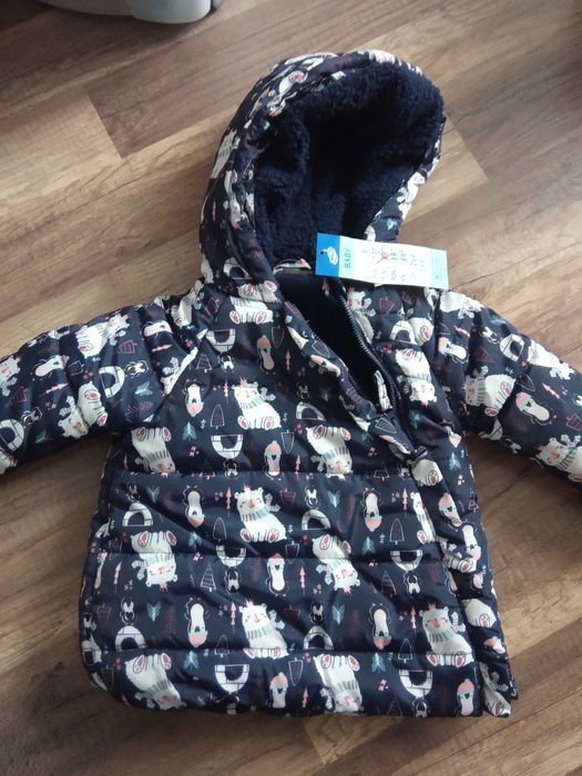 Nowa Urocza kurtka zimowa rozmiar 86