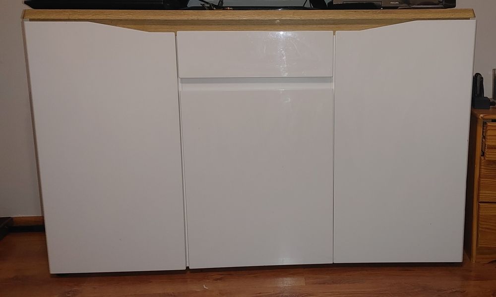 Zestaw: komoda i witryna