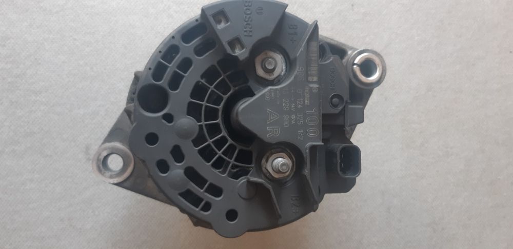 Opel Astra H Alternator 1.9 CDTI 120KM