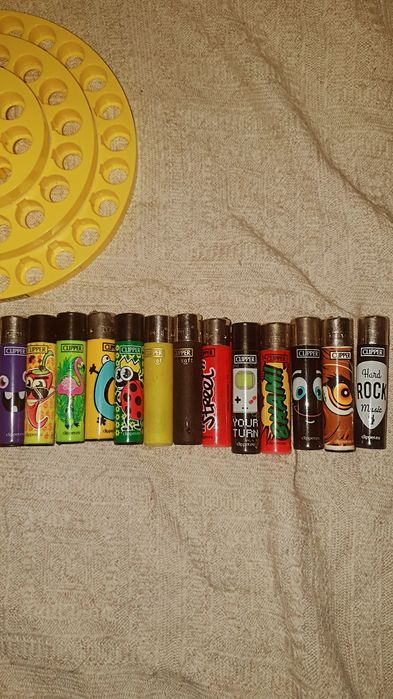 Isqueiros Clipper c/expositor original