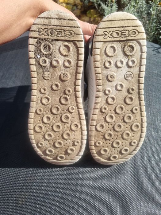 Buty jesienne Geox 33
