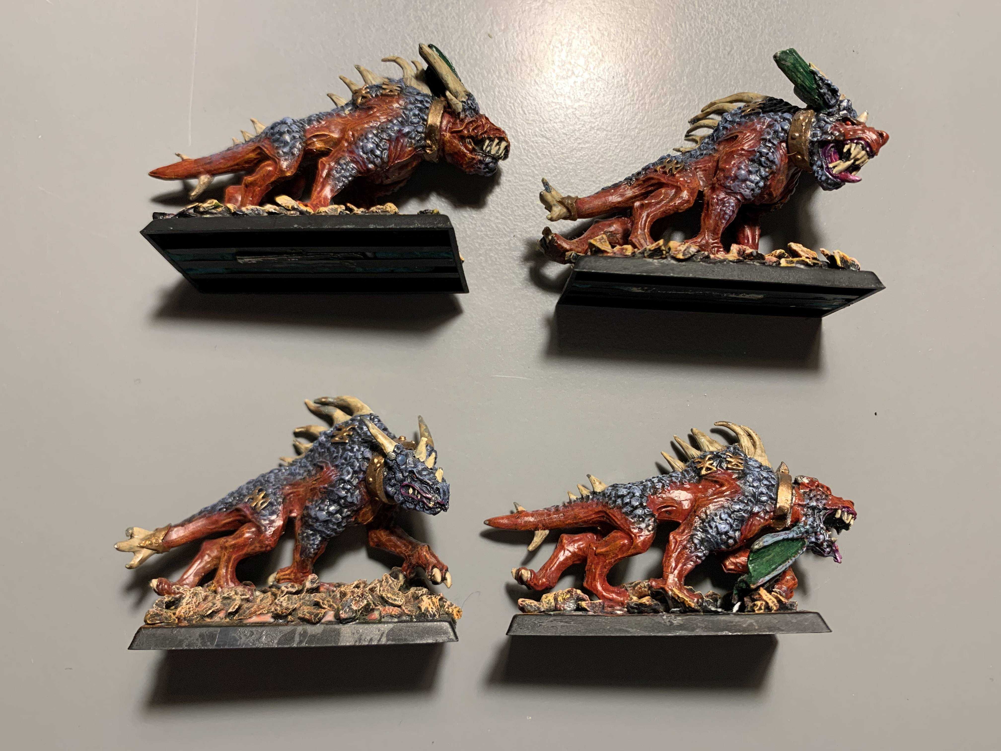 Warhammer Battle: 4 Flesh Hounds of Khorne, 2006 r.