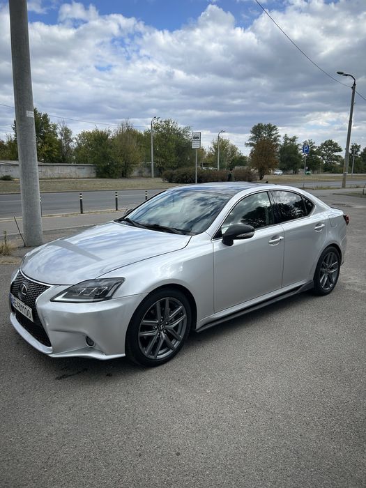Продам Lexus IS 250