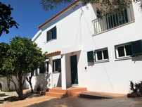 Permuto moradia Sesimbra, por apartamento em Lisboa, Odivelas, Loures