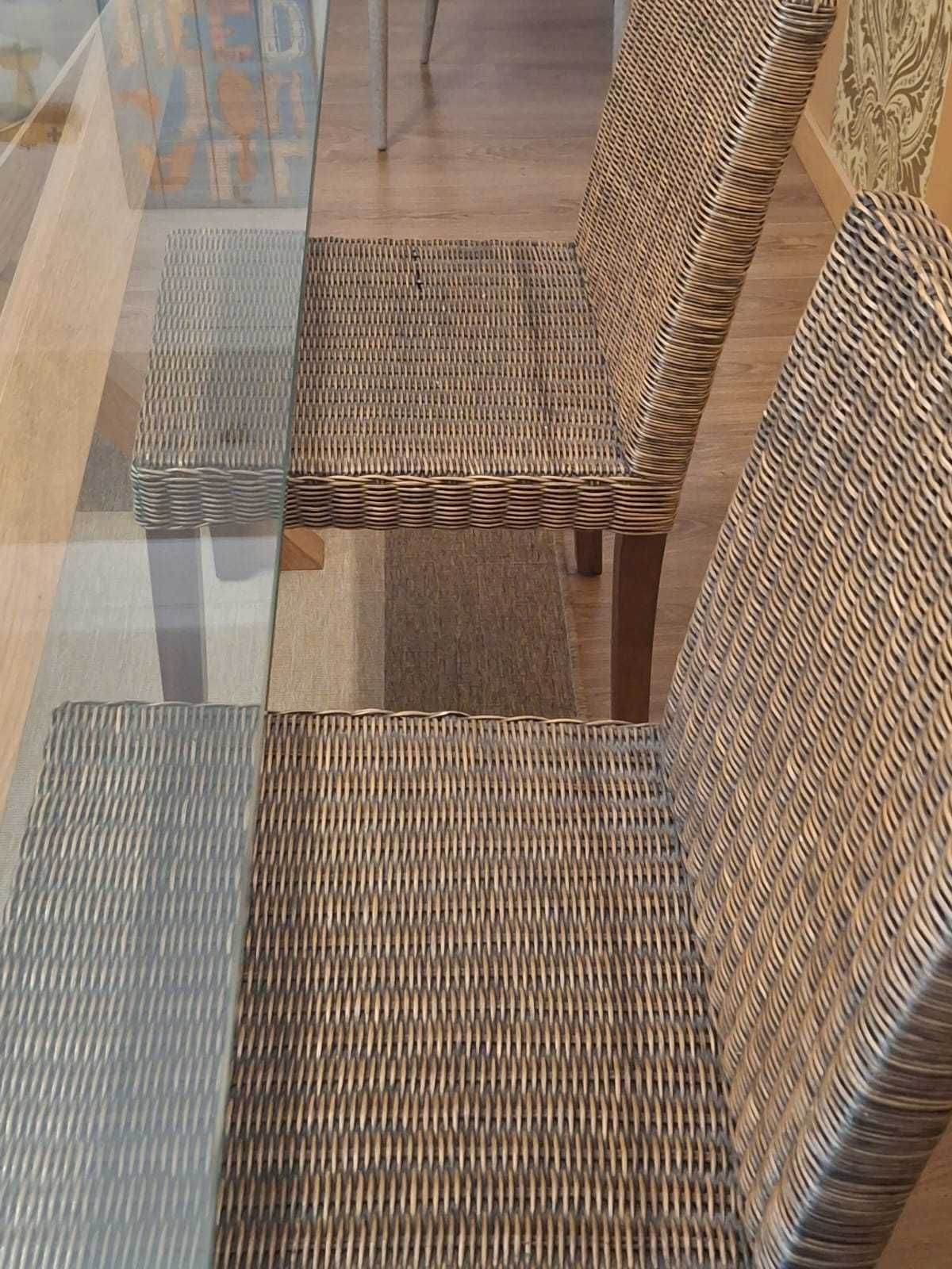 Vendo Mesa Vidro e Cadeiras