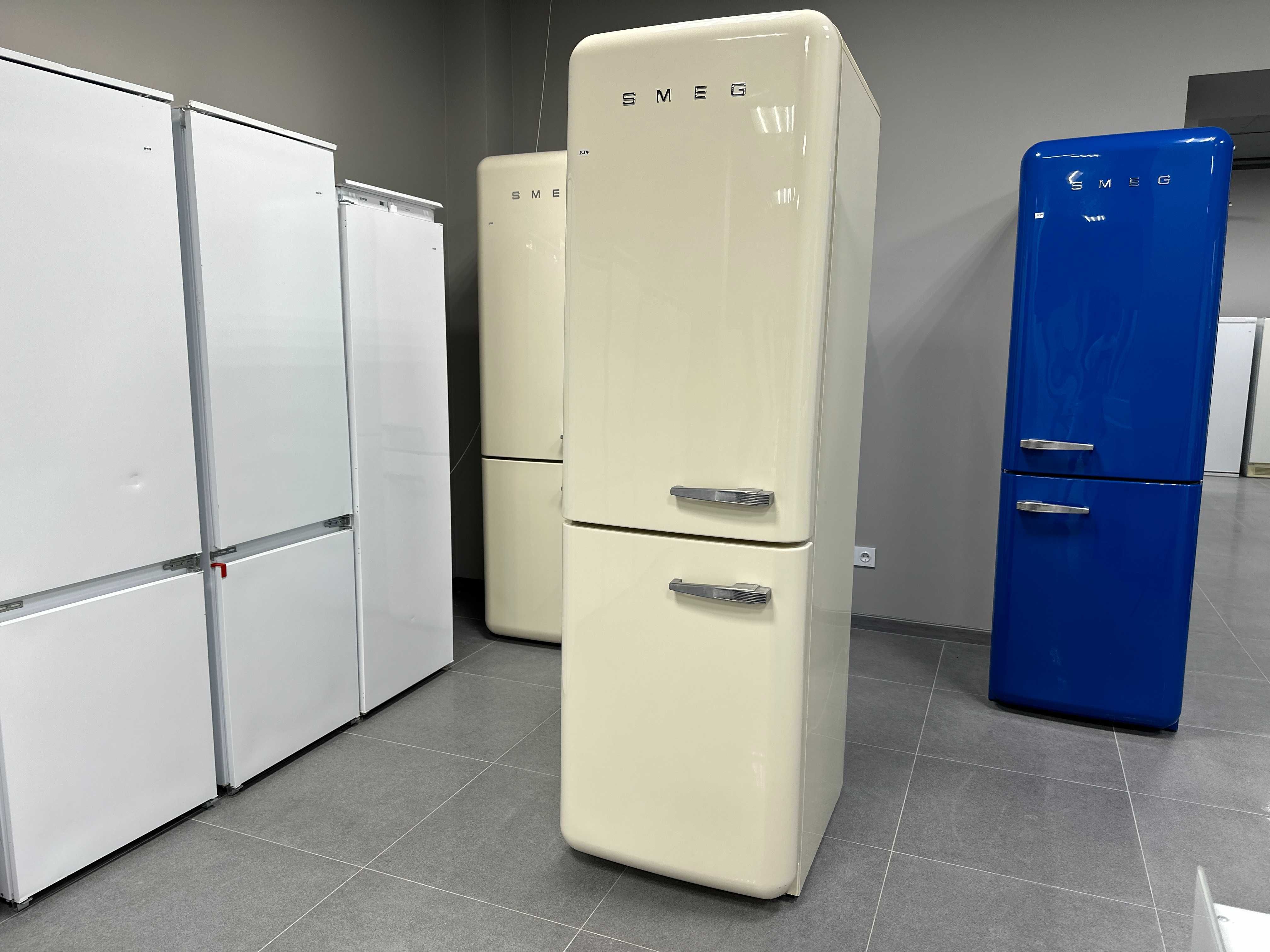 Інстаграмний ретро холодильник Smeg FAB32LCR5 Італія остання модель