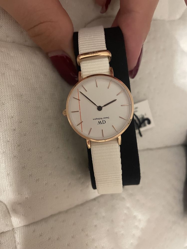 Zegarek damski Daniel Wellington 28m